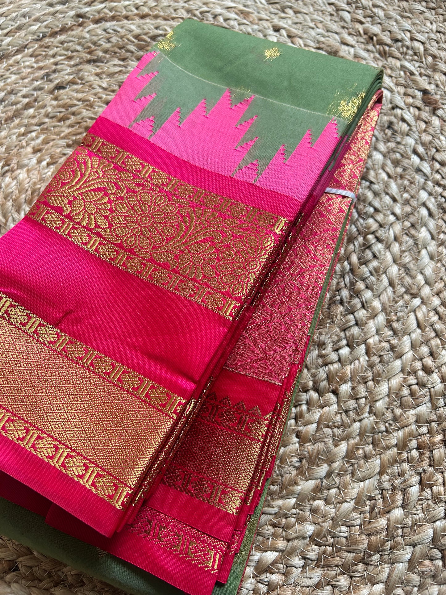 Renuka - Pure Kanchi Cotton Handloom (Kai Magga) Saree