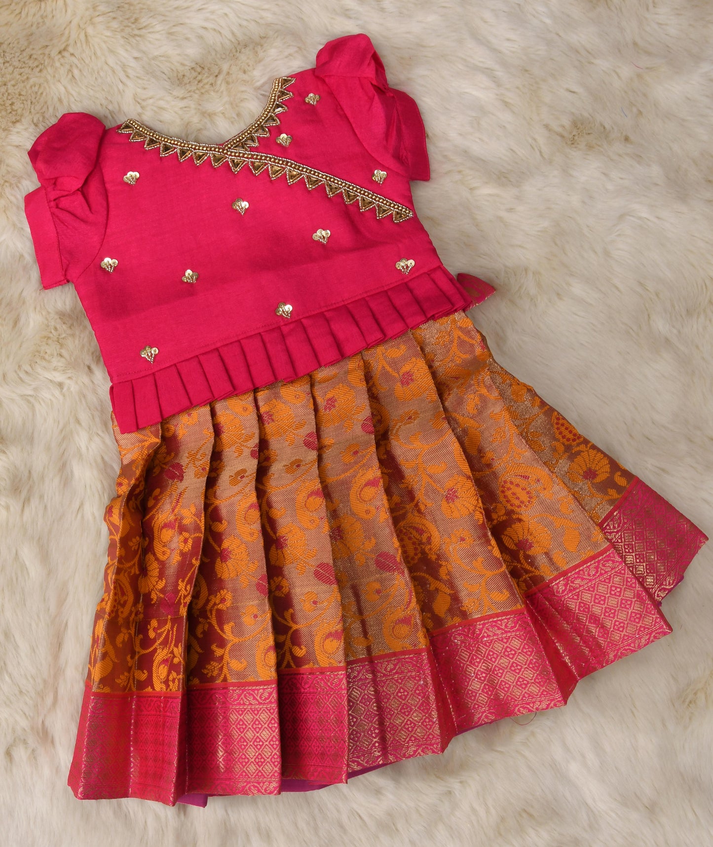 kids ethnic wear, pattu pavadai for kids, traditional dress for baby girl, ethnic wear for girls, pattu langa blouse designs for kids, baby lehenga, baby lehenga, 1st birthday dress for baby girl, baby langa blouse, lehenga choli for girls, indian dresses for girls, traditional dress for girls