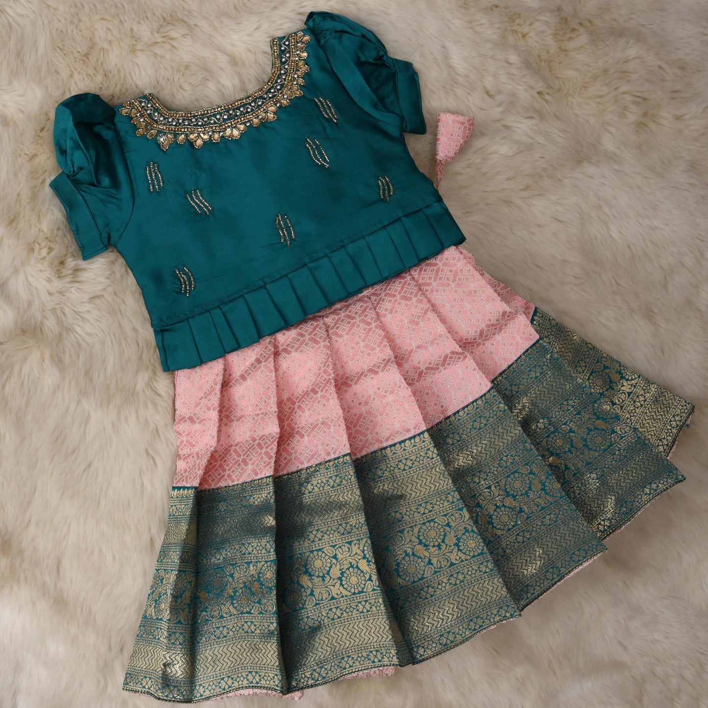 kids ethnic wear, pattu pavadai for kids, traditional dress for baby girl, ethnic wear for girls, pattu langa blouse designs for kids, baby lehenga, baby lehenga, 1st birthday dress for baby girl, baby langa blouse, lehenga choli for girls, indian dresses for girls, traditional dress for girls