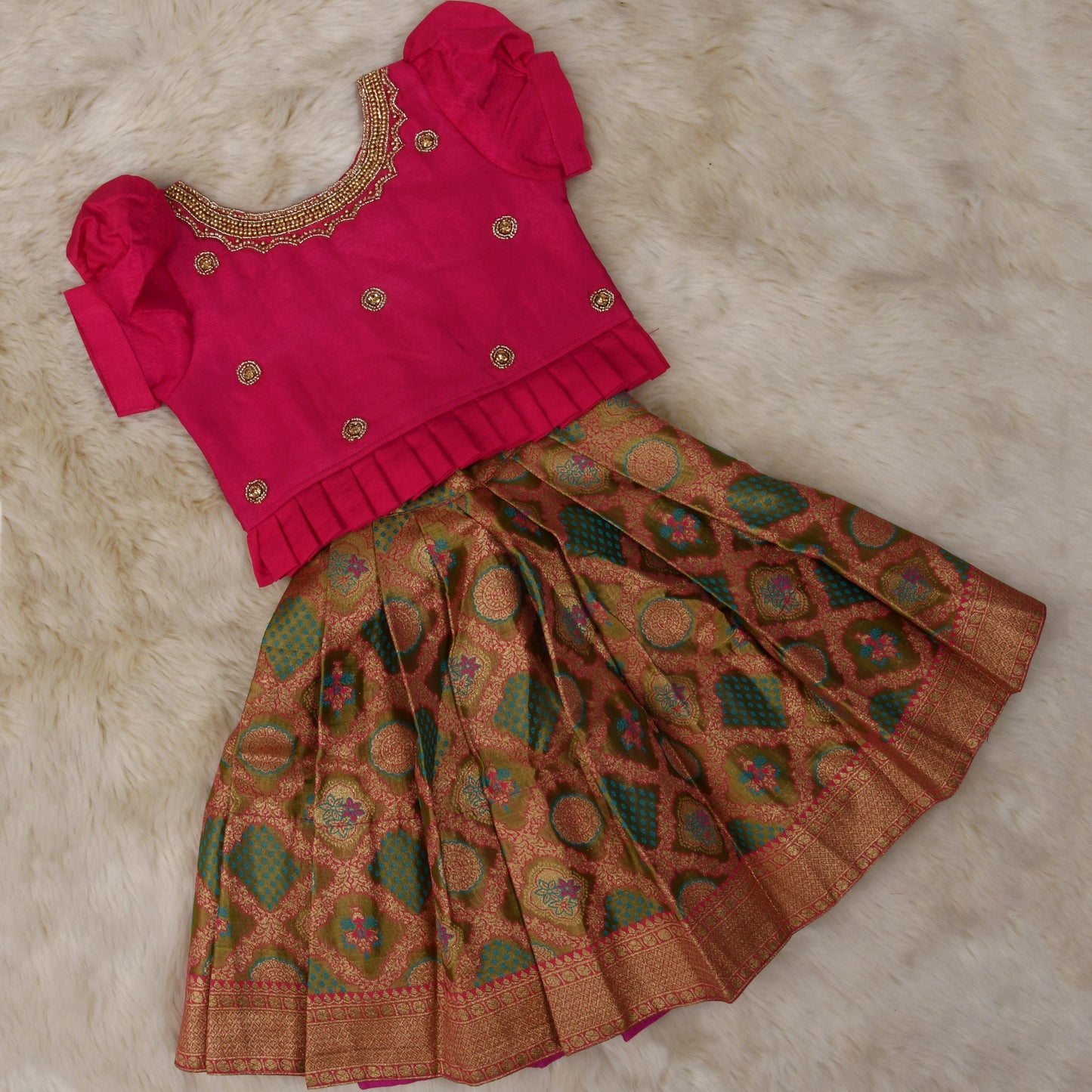 kids ethnic wear, pattu pavadai for kids, traditional dress for baby girl, ethnic wear for girls, pattu langa blouse designs for kids, baby lehenga, baby lehenga, 1st birthday dress for baby girl, baby langa blouse, lehenga choli for girls, indian dresses for girls, traditional dress for girls