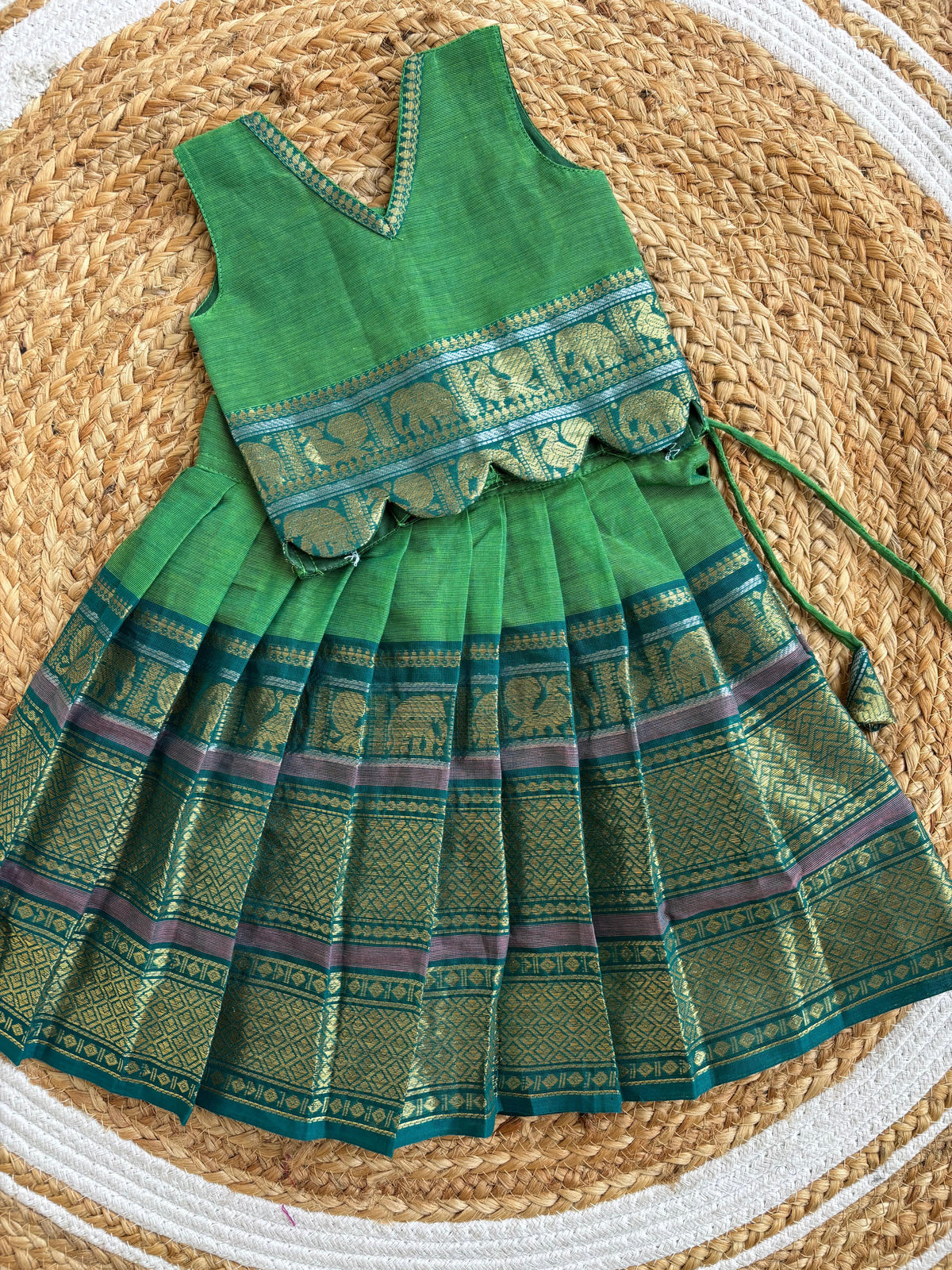 Mayuri Emerald Green - Kanchi border green handloom cotton sleeveless heritage langa blouse for baby girl