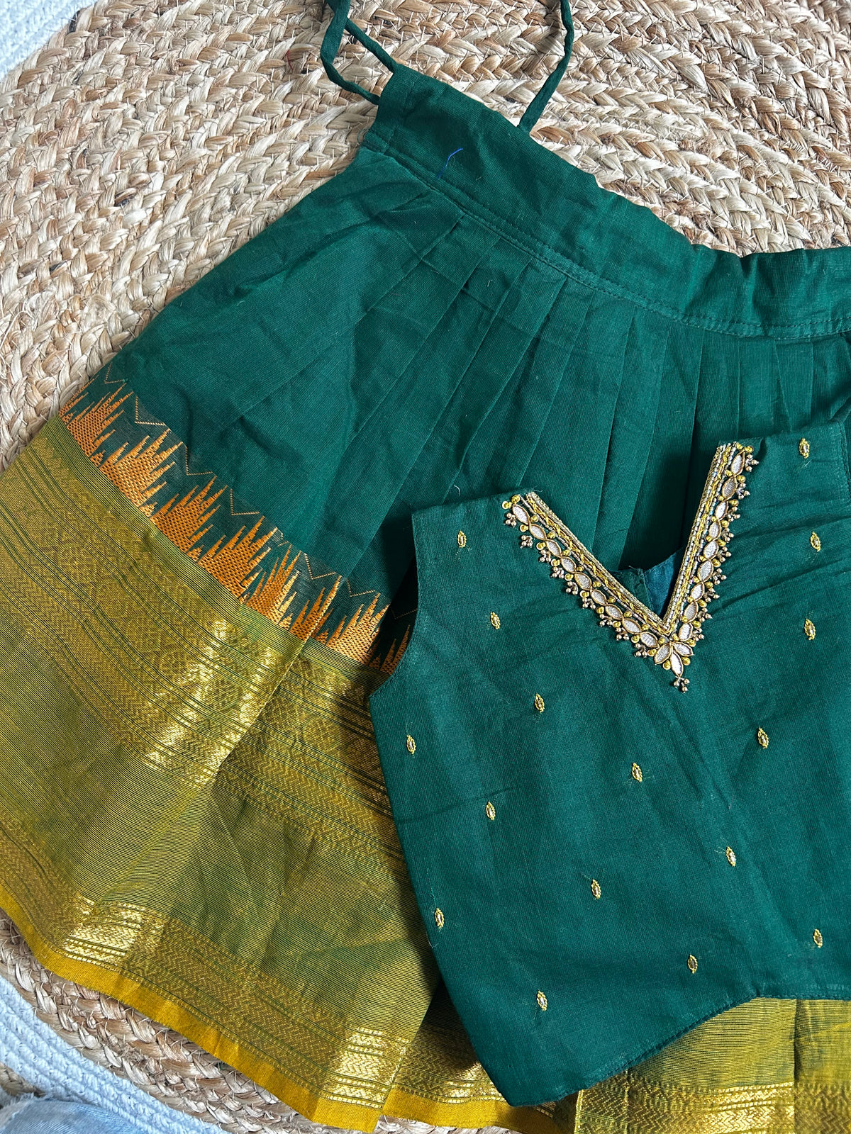 ಹಸಿರು (hasiru) kanchi silk cotton sleeveless heritage langa blouse for baby girl