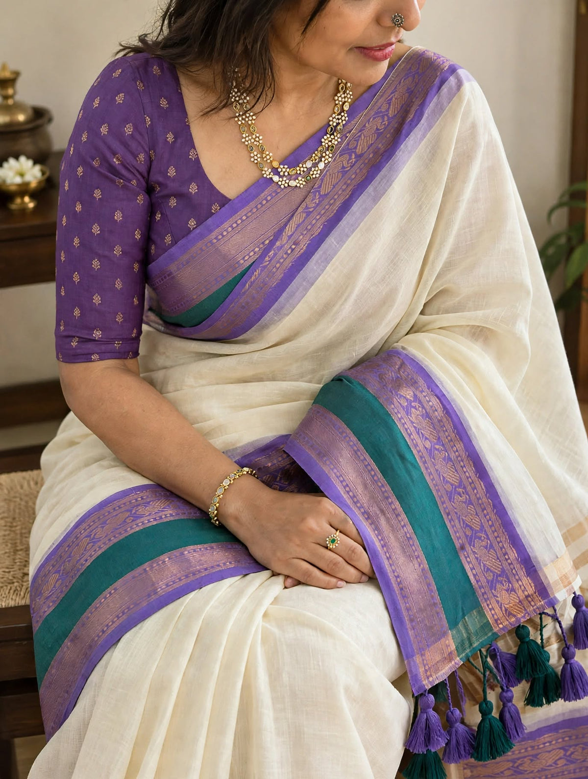 Off white soft mul cotton with kanchi border light weight saree - Green and purple