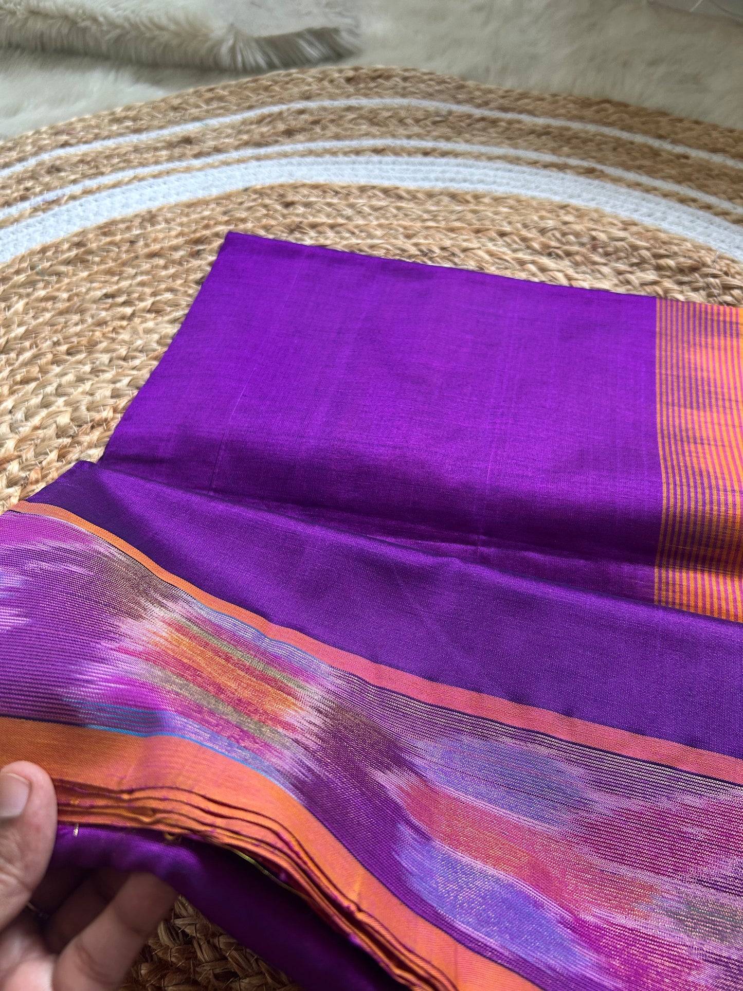 Meenakshi - Pure Kanchi Cotton pochampalli border Handloom (Kai Magga) Saree