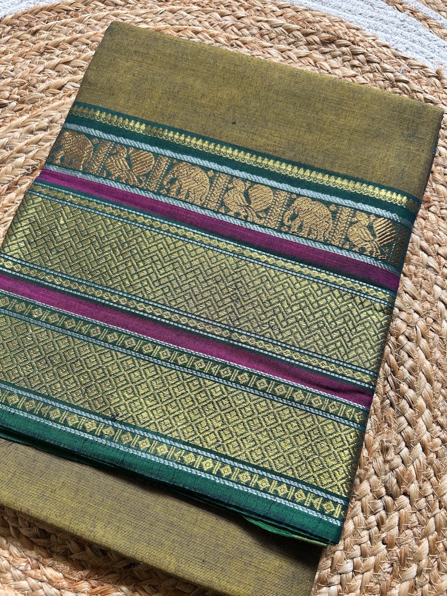 Gauri - Pure Kanchi Cotton Handloom ( Kai Magga) Saree