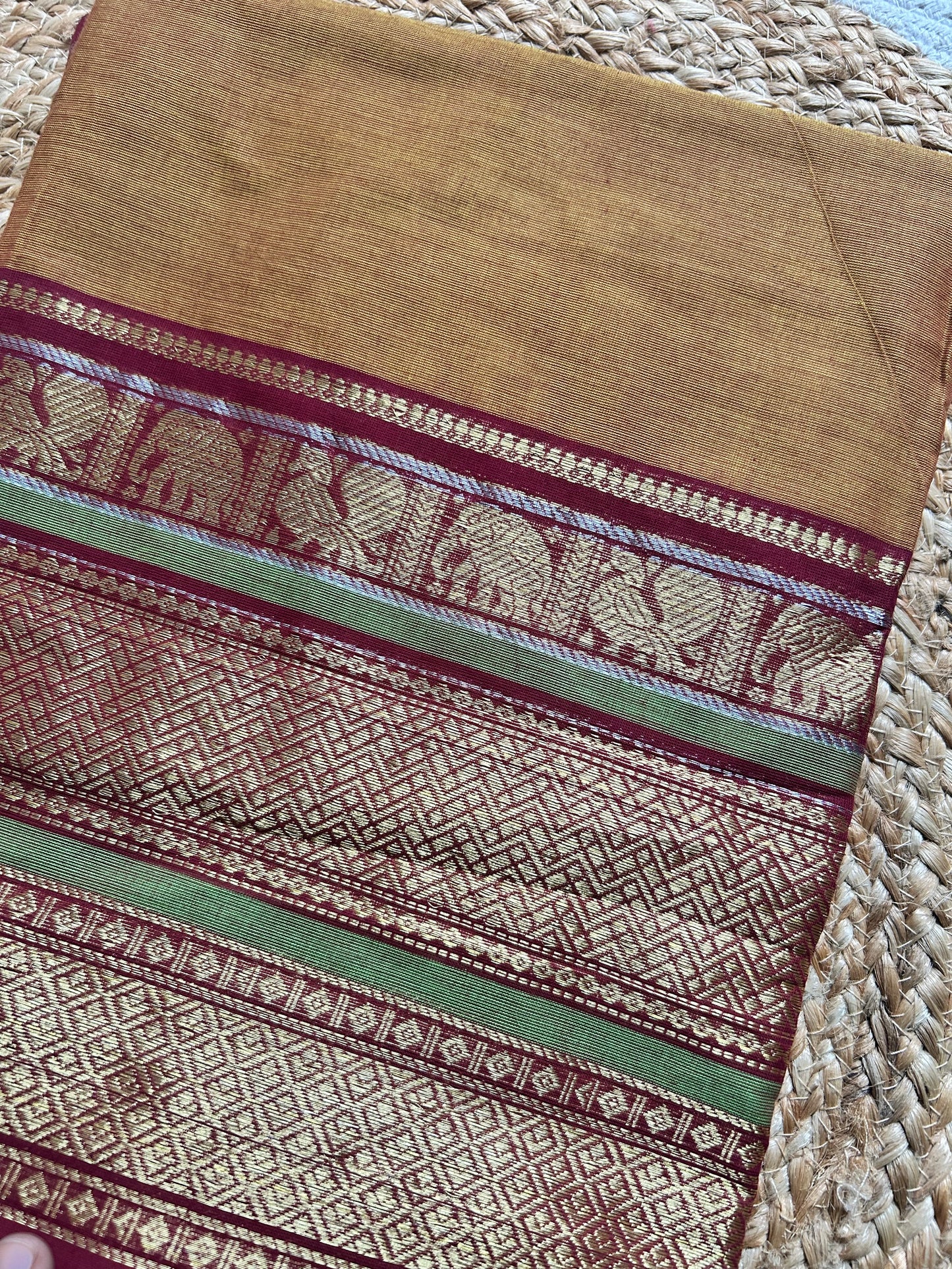 Vishalakshi - Pure Kanchi Cotton Handloom ( Kai Magga) Saree