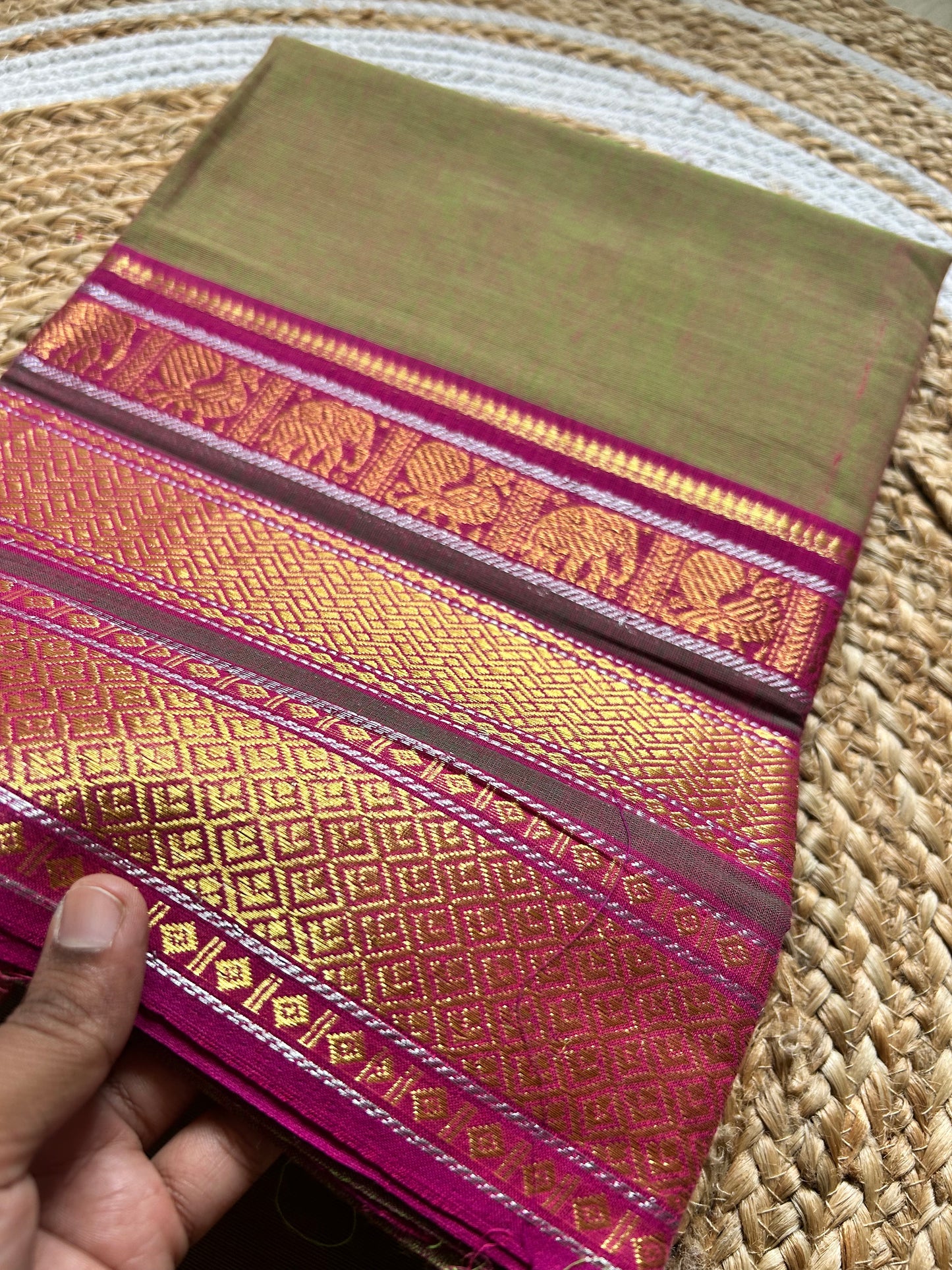 Tripura Sundari - Pure Kanchi Cotton Handloom ( Kai Magga) Saree
