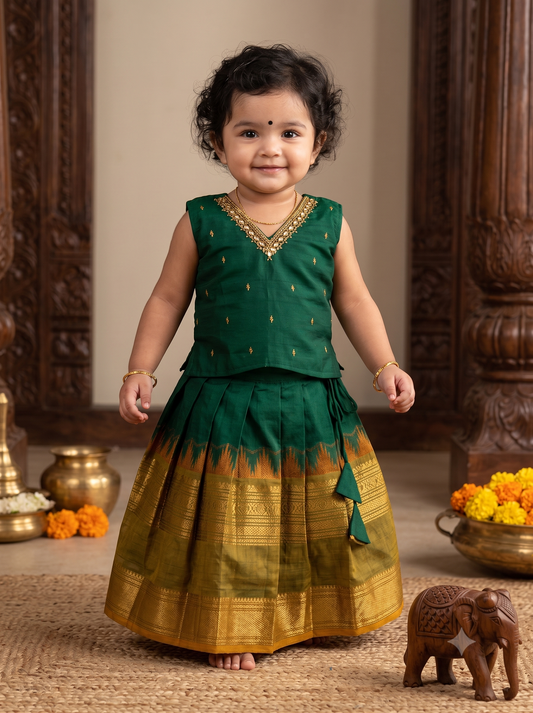 ಹಸಿರು (hasiru) kanchi silk cotton sleeveless heritage langa blouse for baby girl