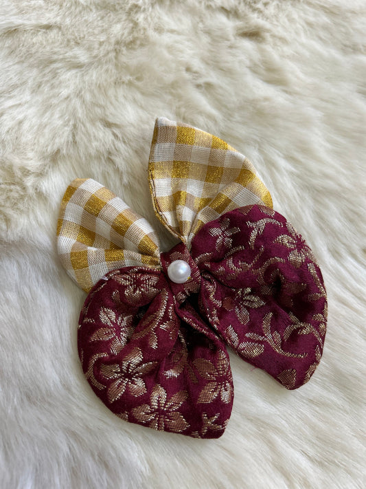 Hair Clip - White and Maroon