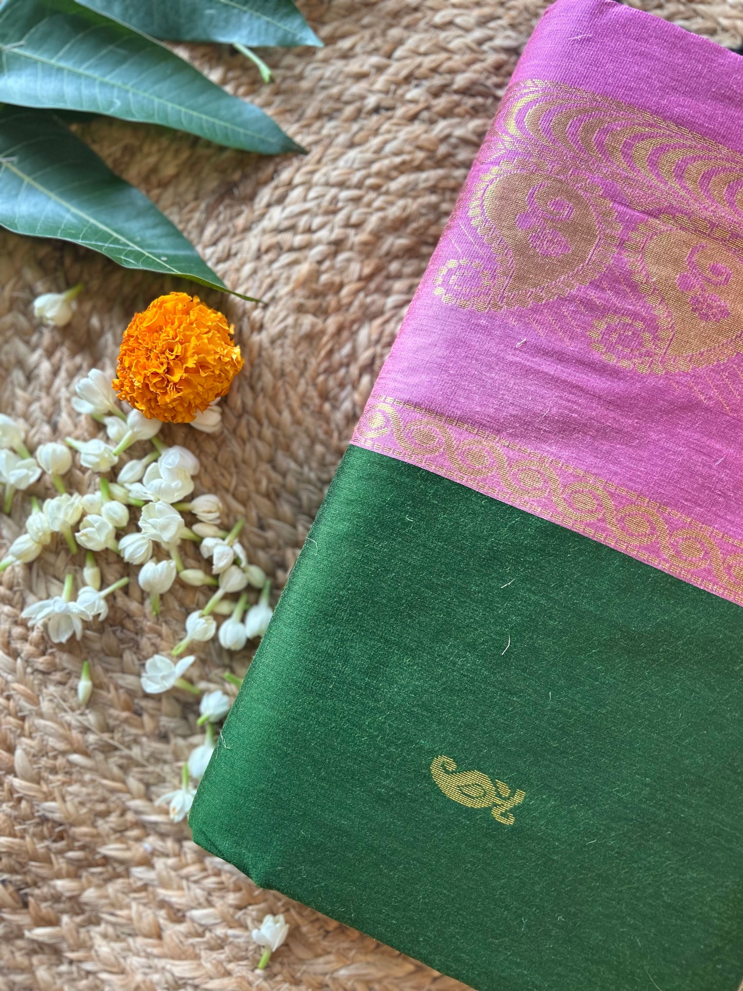 Bottle green with onion pink - Premium Cotton Silk Saree with Contrast Blouse