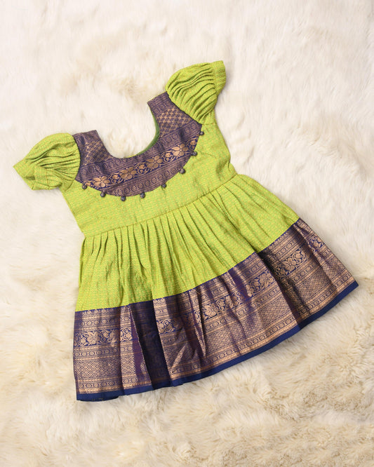 Ekakanya - Rare green with navy blue pattu silk ethnic wear for baby girl