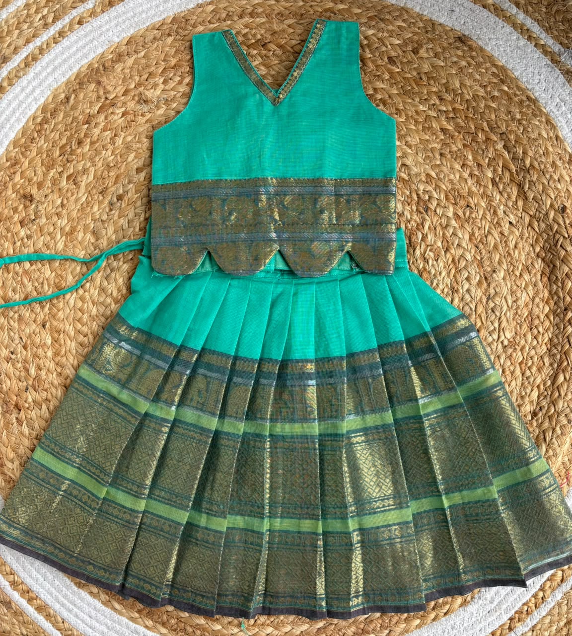 Festive Rama Green Traditional langa blouse pure kanchi cotton weave sleeveless for baby girl