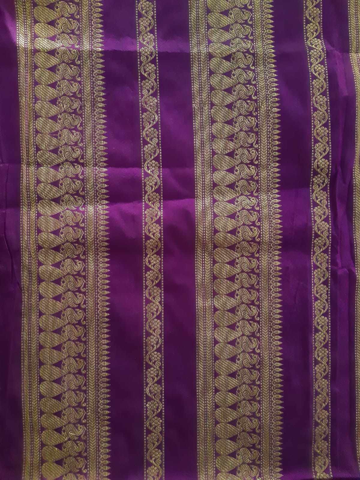 Pallu Wine and Blouse plain