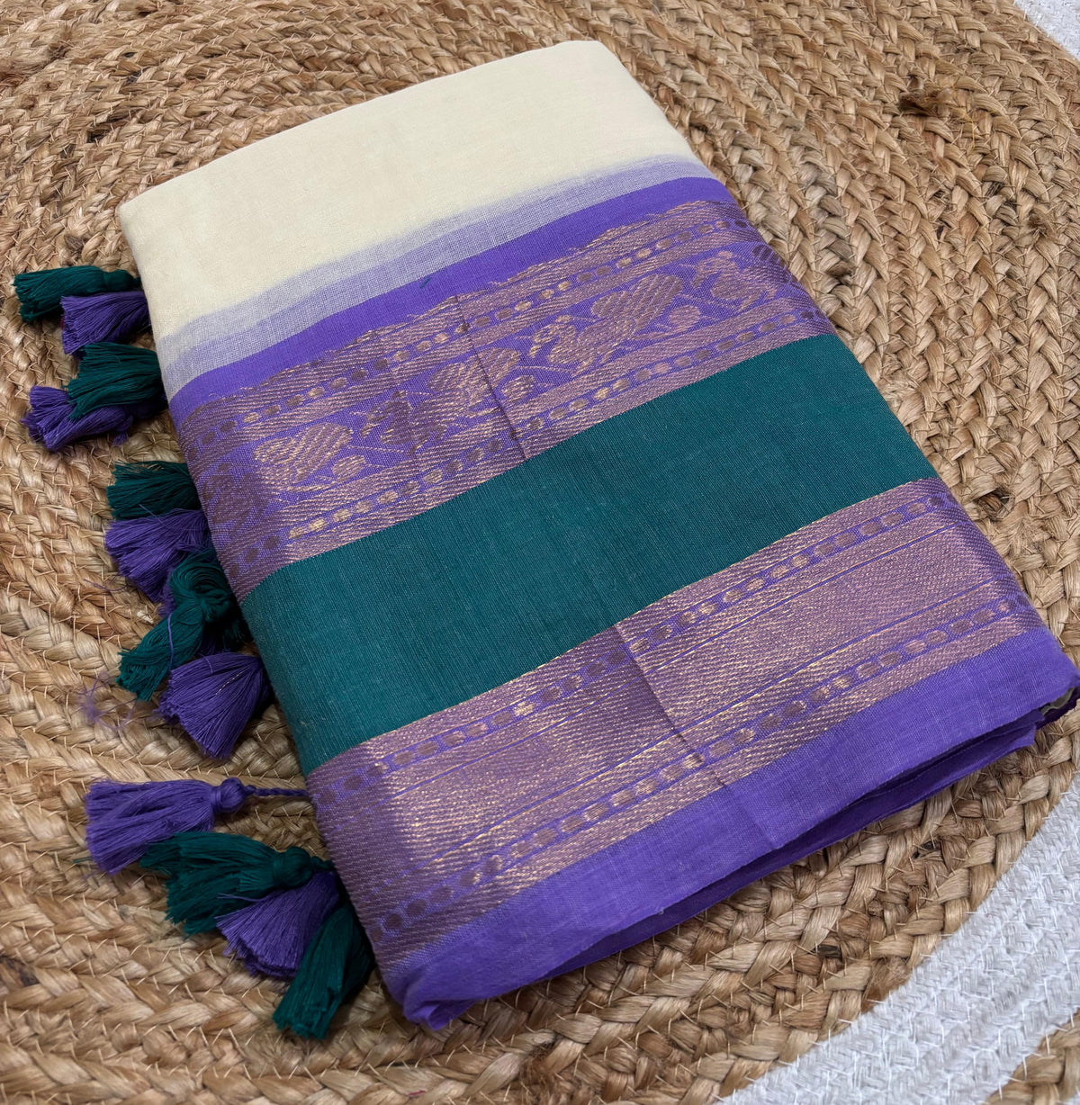Off white soft mul cotton with kanchi border light weight saree - Green and purple