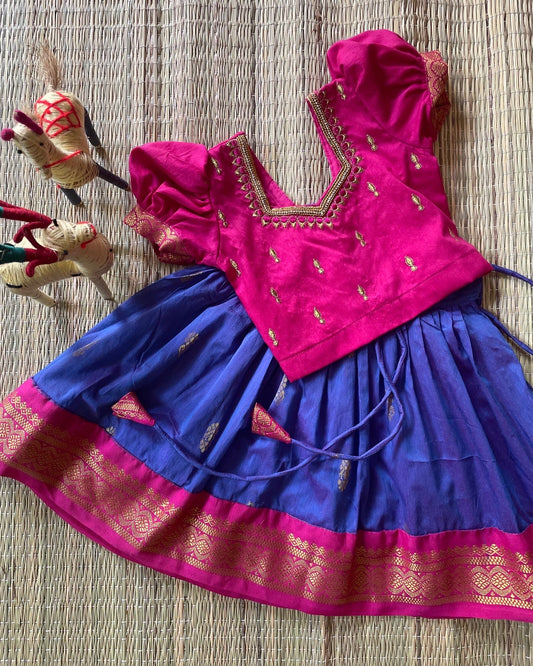 Dream Blue with Pink Blouse Embroidery Kalyani Cotton with Zari Border